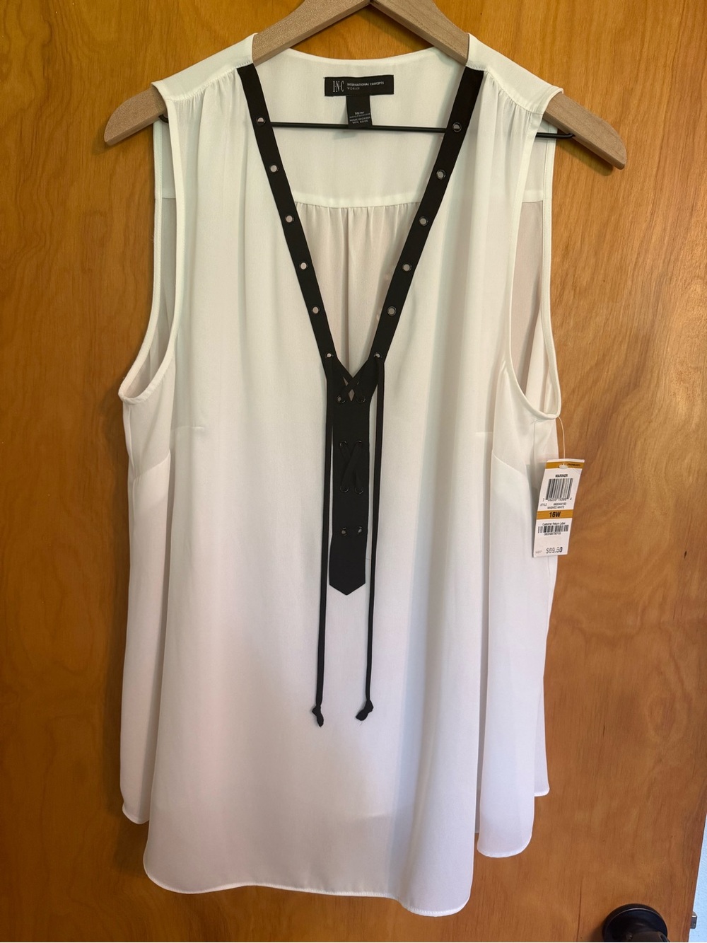 NWT INC International Concepts White Black Sleeveless Tie-Detail Blouse Size 16W